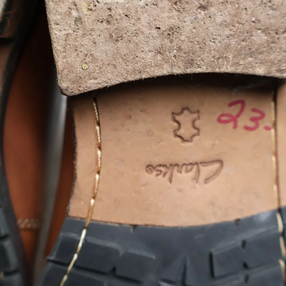 Clarks these brown